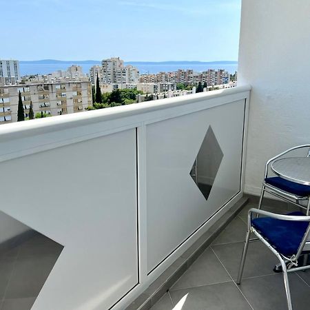 Apartman Luna Split Modern Sea View Apartment מראה חיצוני תמונה